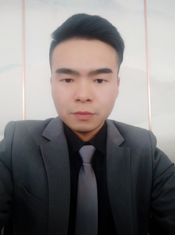 穿西装的鲨鱼的第一张照片--百色相亲服务中心