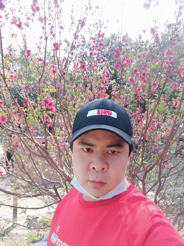 真心交友的第一张照片--百色相亲服务中心