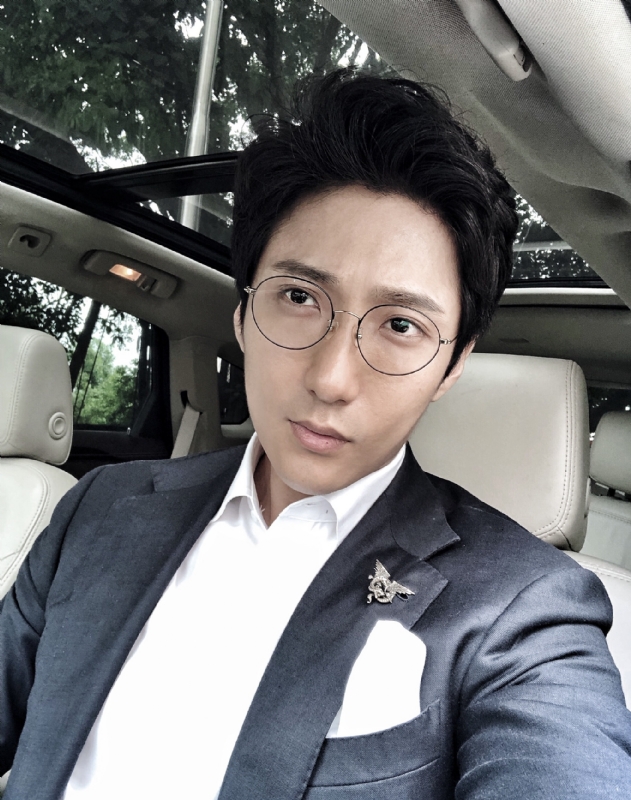 雲天的第一张照片--百色相亲服务中心