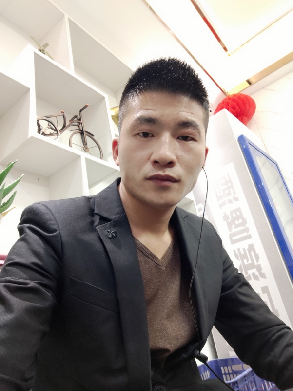 阿木1234的第一张照片--百色相亲服务中心