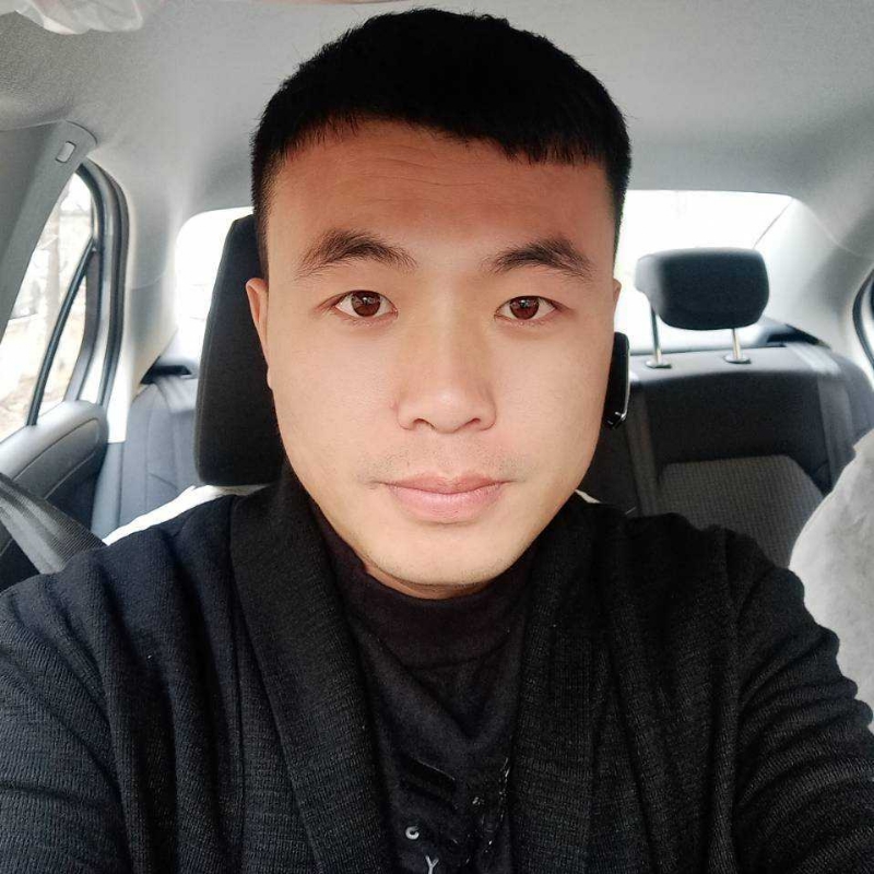 董加个龙的第一张照片--百色相亲服务中心