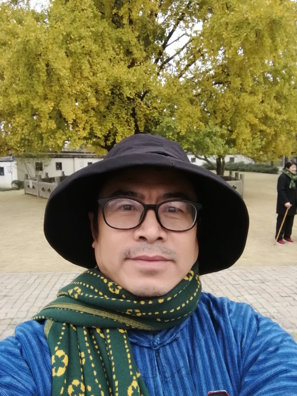 自由人的第一张照片--百色相亲服务中心