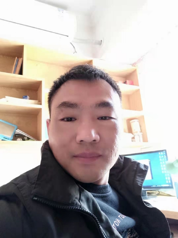 向前葱的第一张照片--百色相亲服务中心