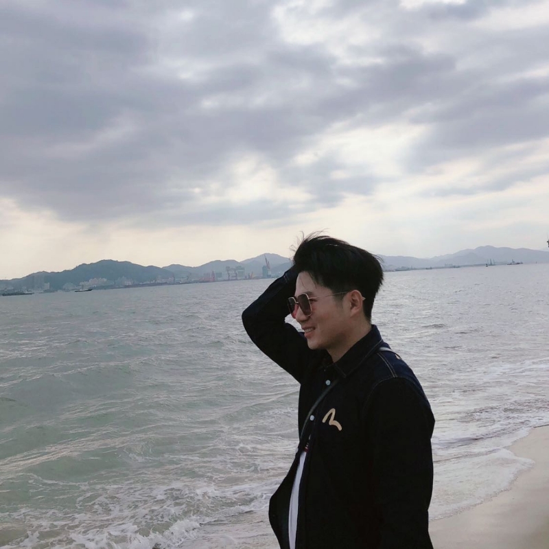 曾亚鹏Carlisle的第二张照片--百色相亲服务中心