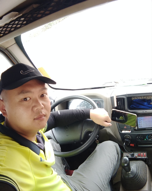 于于于的第二张照片--百色相亲服务中心