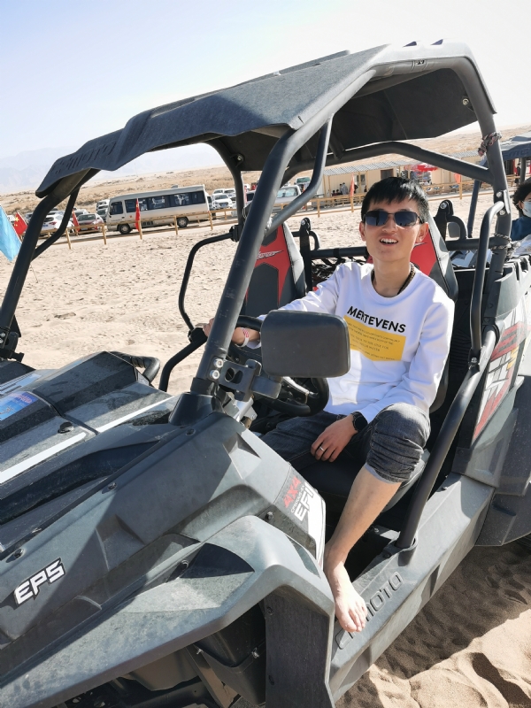 增洋洋的第一张照片--百色相亲服务中心