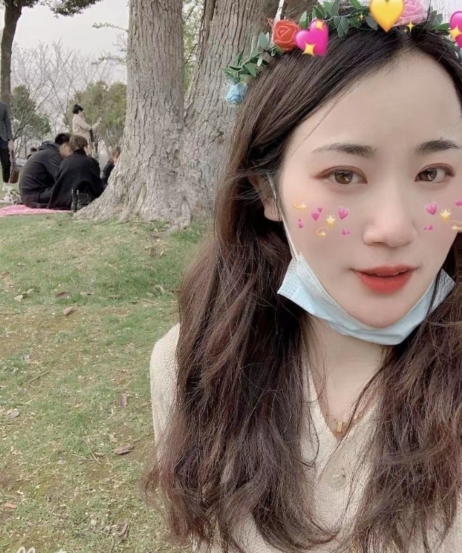 小花的第一张照片--百色相亲服务中心