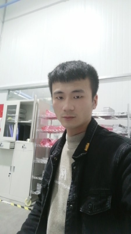 淡淡爱的第一张照片--百色相亲服务中心