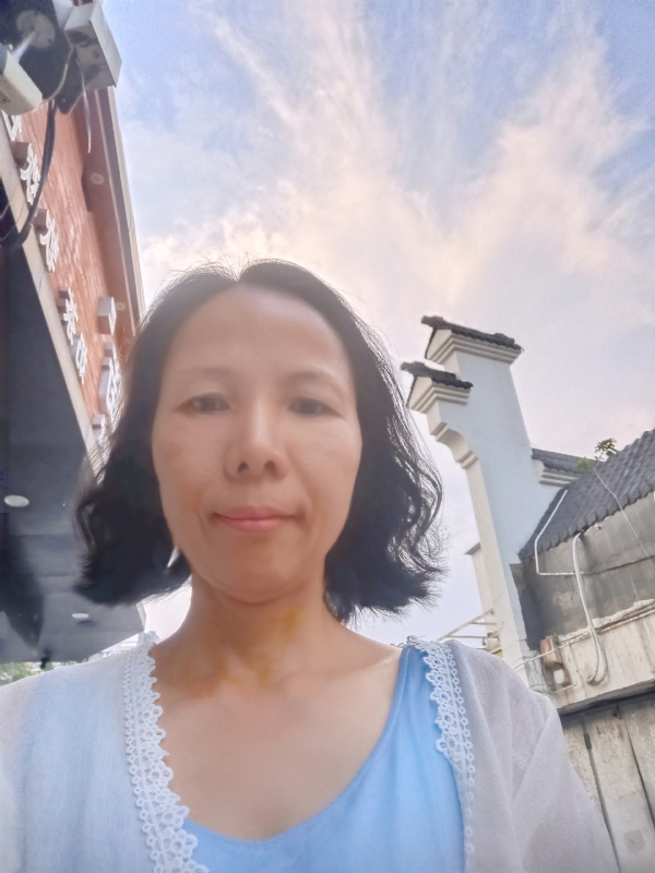 吴敌的第一张照片--百色相亲服务中心