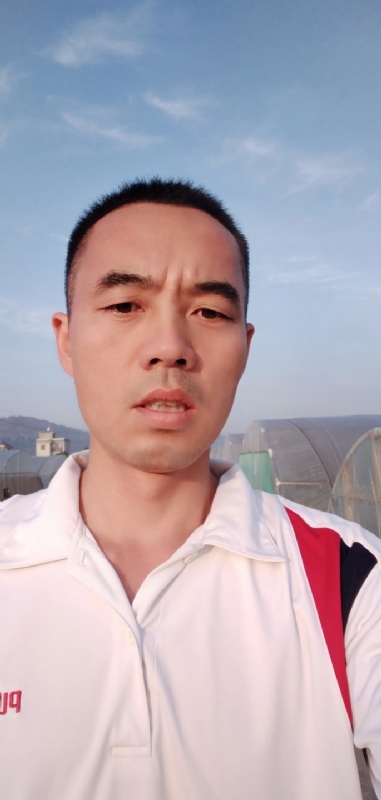 大头鱼的第一张照片--百色相亲服务中心