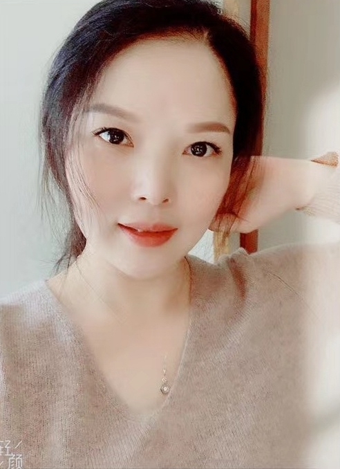 百荷的第一张照片--百色相亲服务中心