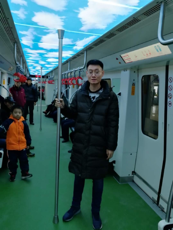 朱利安的第二张照片--百色相亲服务中心