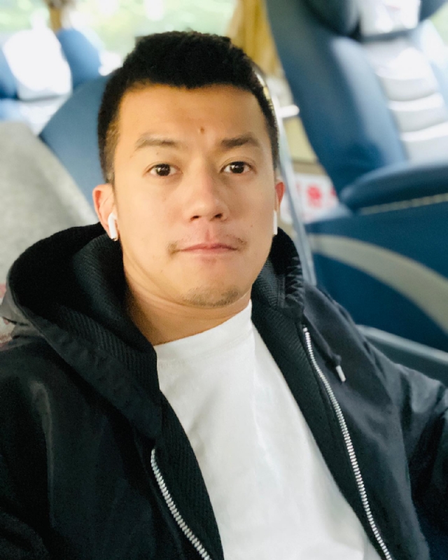 陈赫的第一张照片--百色相亲服务中心