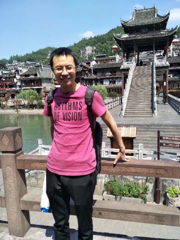 会飞的鱼的第一张照片--百色相亲服务中心