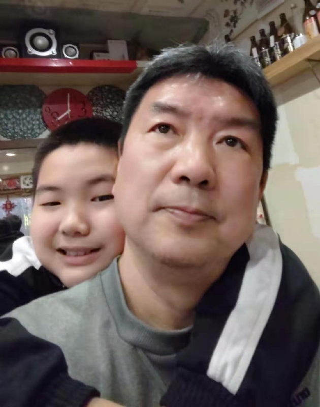 看海的第一张照片--百色相亲服务中心