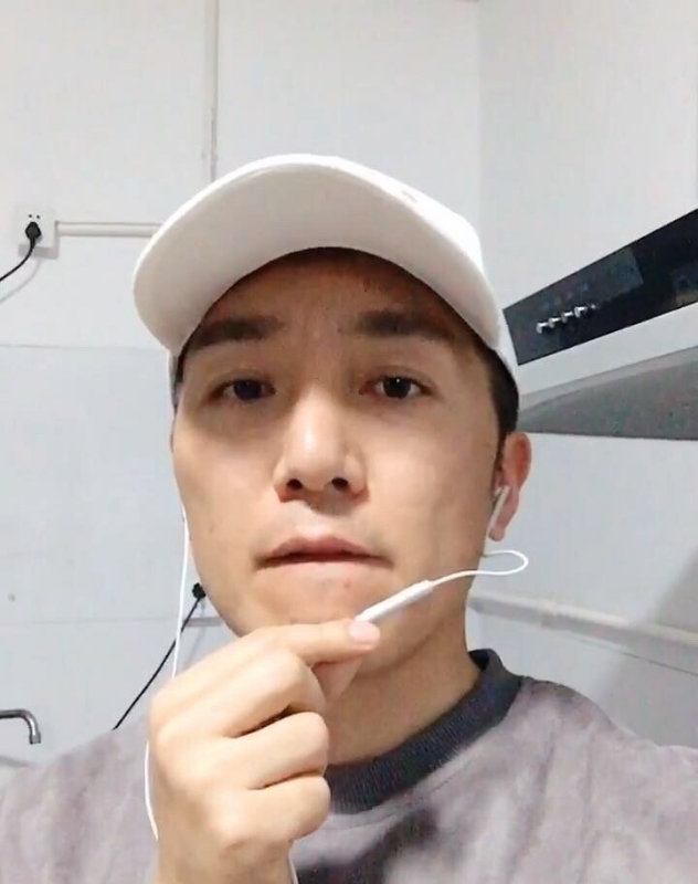 简单人生的第一张照片--百色相亲服务中心