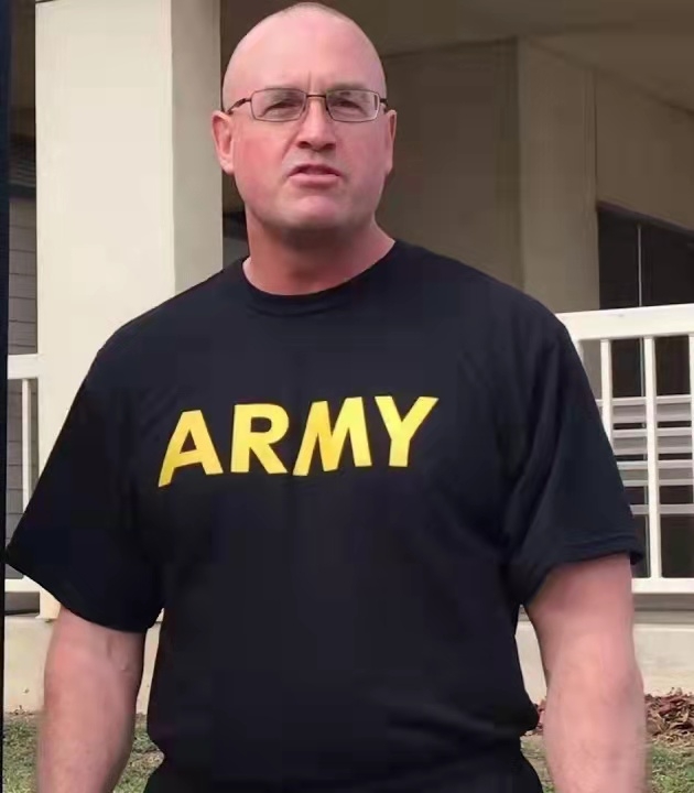 TED的第一张照片--百色相亲服务中心