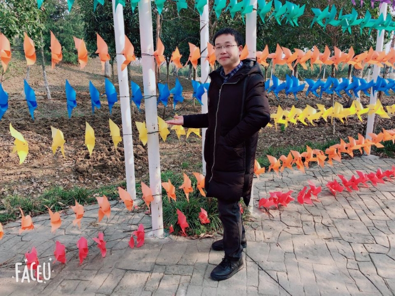 童话里的海的第一张照片--百色相亲服务中心