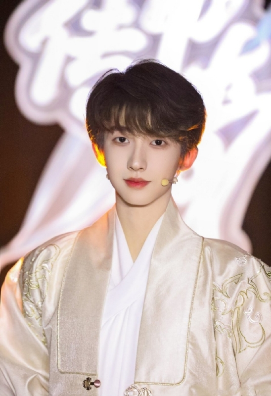 月影韶华呀的第一张照片--百色相亲服务中心