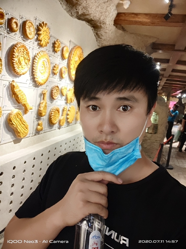 ldp守望薰衣草的第一张照片--百色相亲服务中心