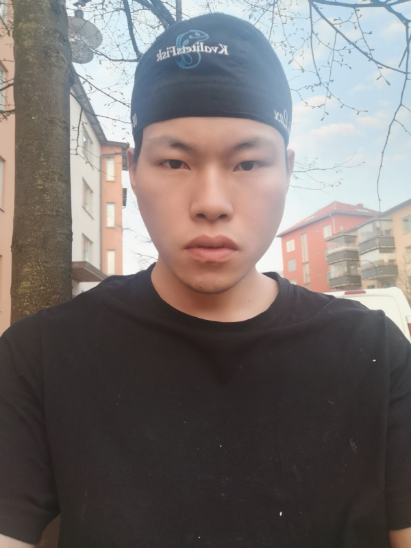 吴灵勇的第一张照片--百色相亲服务中心