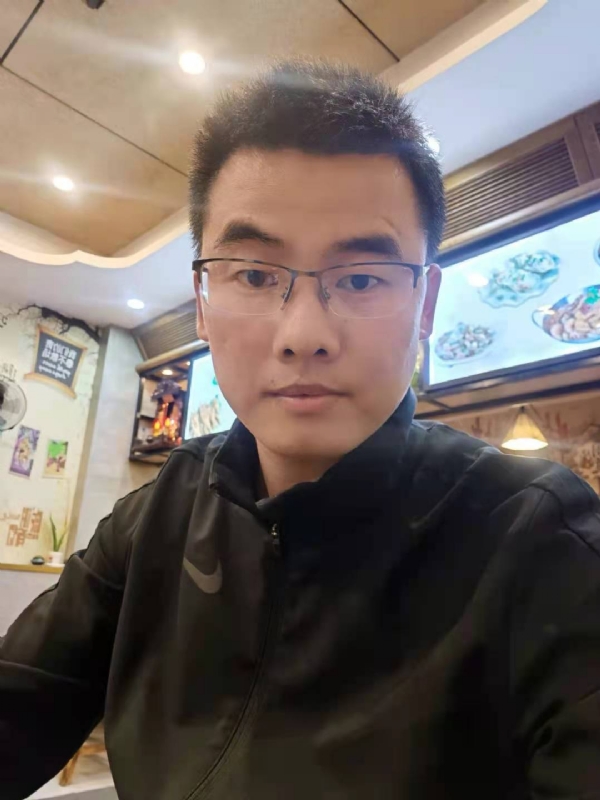 奔向幸福的第一张照片--百色相亲服务中心