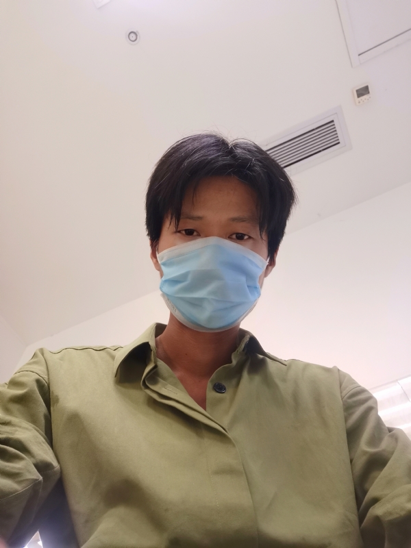 俗人的第一张照片--百色相亲服务中心