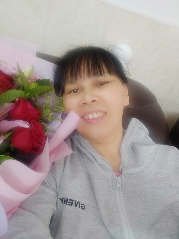 言言的第一张照片--百色相亲服务中心