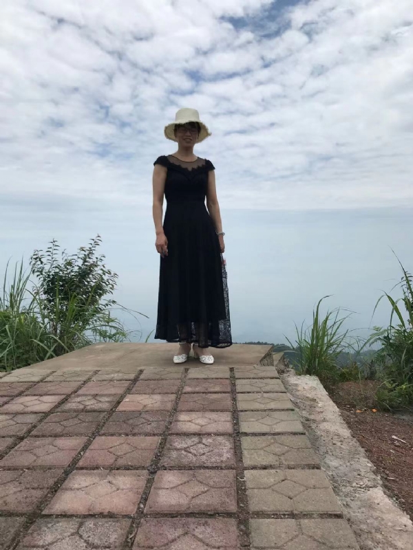 从头再来的第一张照片--百色相亲服务中心