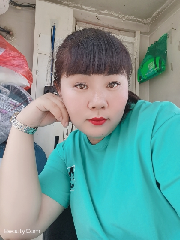 小不点的第一张照片--百色相亲服务中心