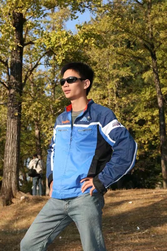 以为你而来的第一张照片--百色相亲服务中心