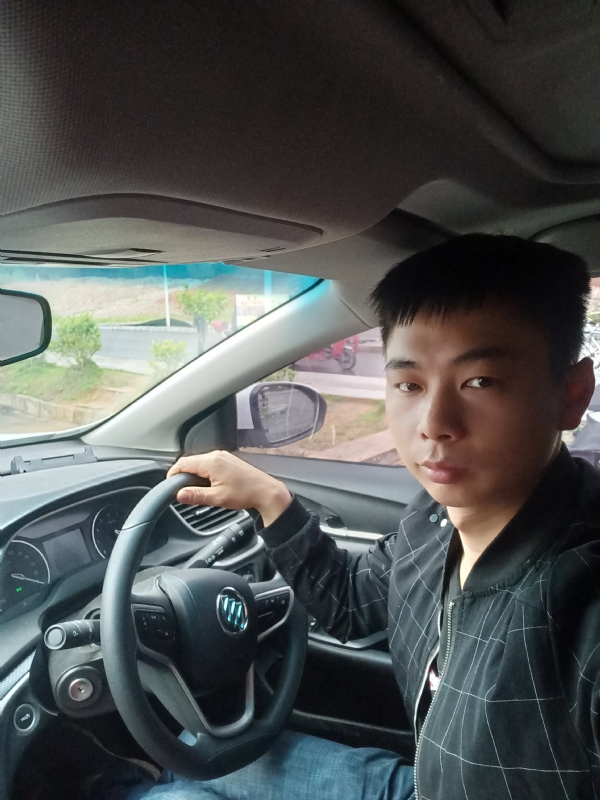 宇的第一张照片--百色相亲服务中心