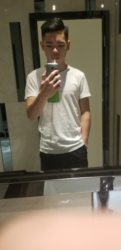 曾小贤的第一张照片--百色相亲服务中心