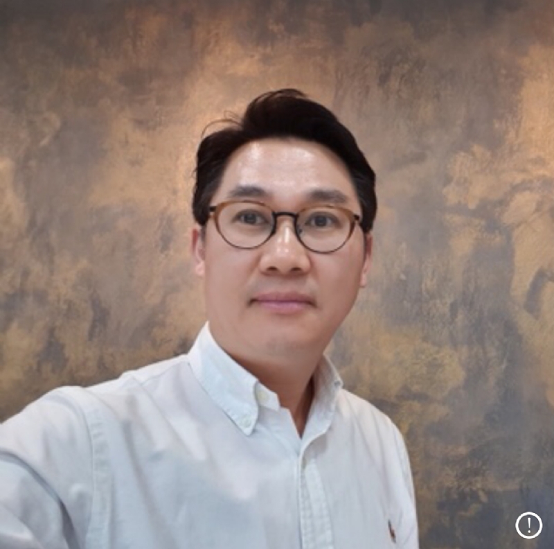 Wang的第一张照片--百色相亲服务中心