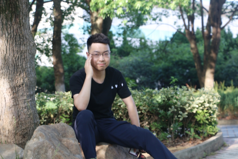 阿帆的第二张照片--百色相亲服务中心