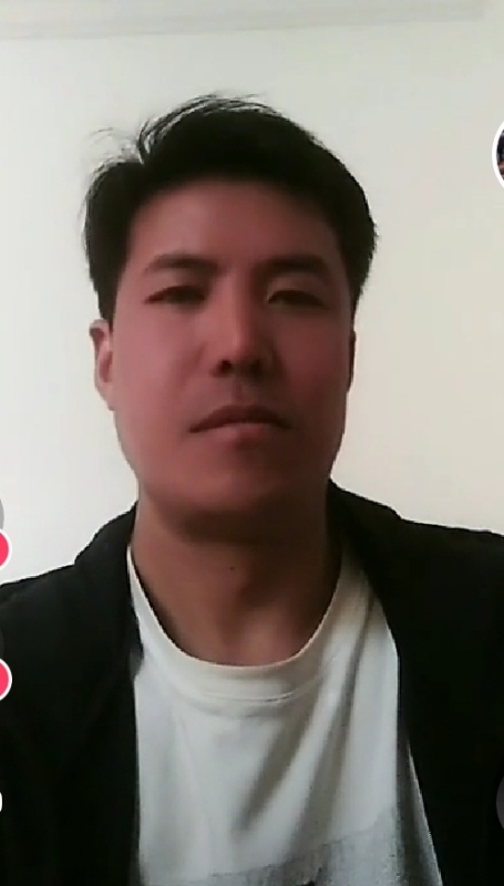 王显平的第一张照片--百色相亲服务中心