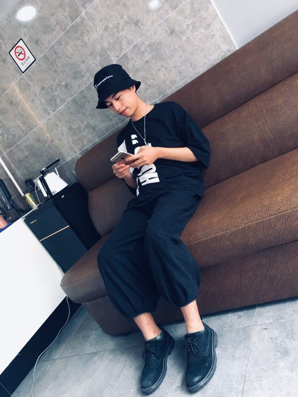 寻找的第三张照片--百色相亲服务中心