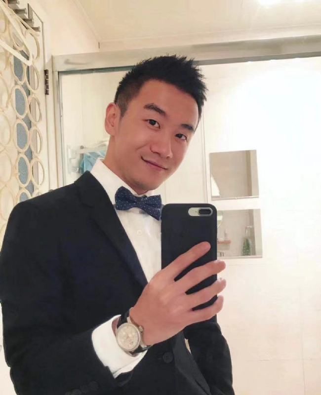 张文杰的第一张照片--百色相亲服务中心