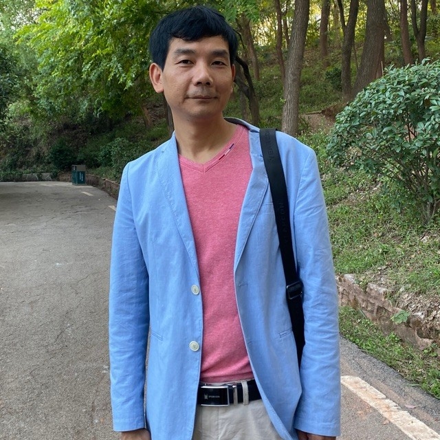 勇哥的第一张照片--百色相亲服务中心