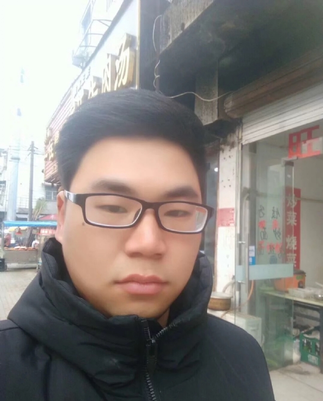 枯叶??的第一张照片--百色相亲服务中心