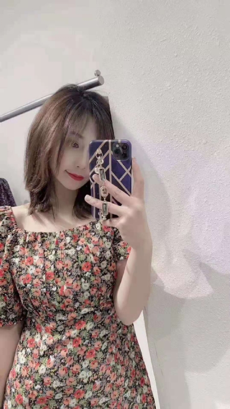 李月亮的第一张照片--百色相亲服务中心