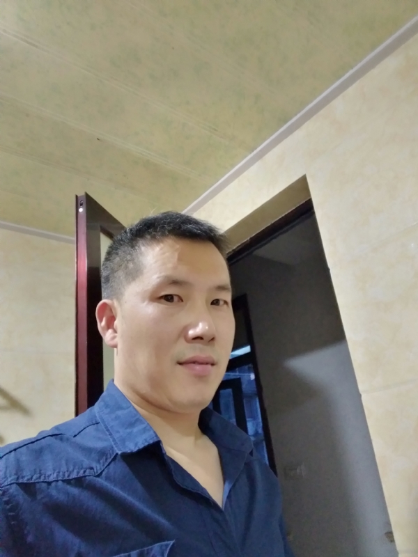 余生搀扶走的第一张照片--百色相亲服务中心