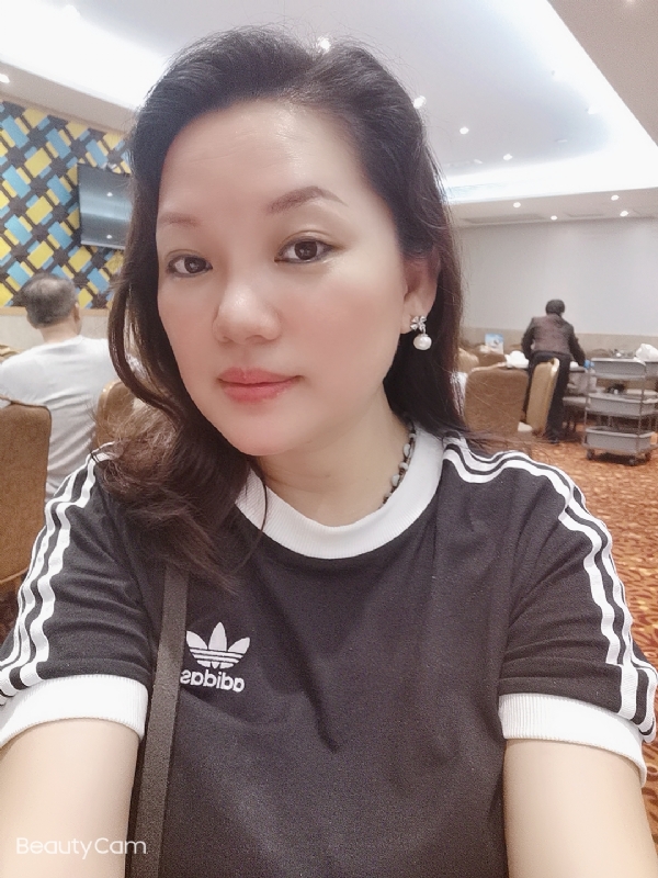 Amy的第一张照片--百色相亲服务中心