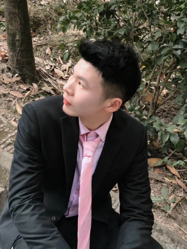 爱因生的第一张照片--百色相亲服务中心