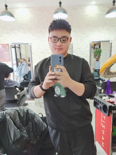 不吃香菜的第二张照片--百色相亲服务中心