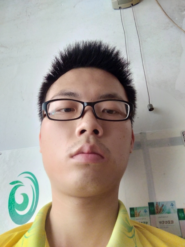 舒荷的第二张照片--百色相亲服务中心