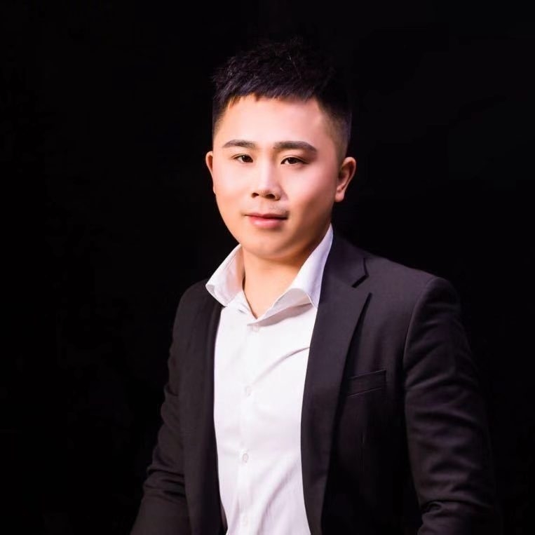 只欠东风的第一张照片--百色相亲服务中心