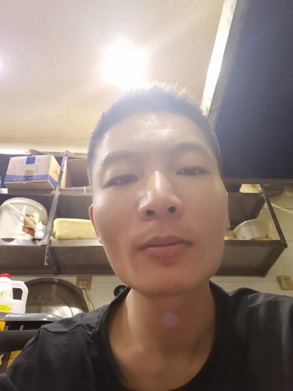 邹先生的第一张照片--百色相亲服务中心