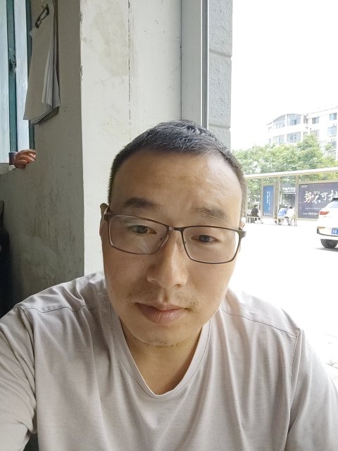 转身的距离的第一张照片--百色相亲服务中心