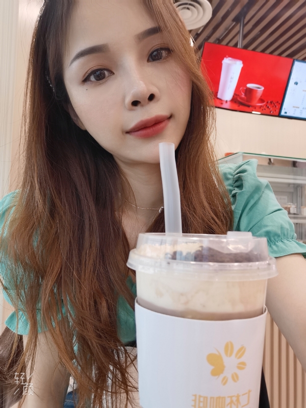 丽丽子的第一张照片--百色相亲服务中心